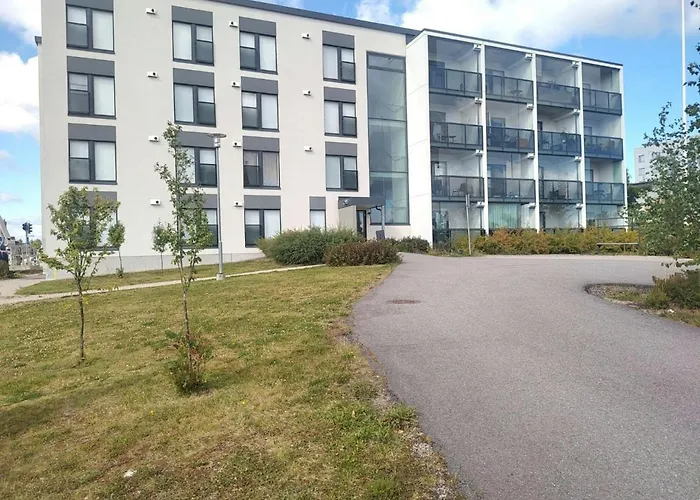 Convenient For 1 דירה קירקונומי